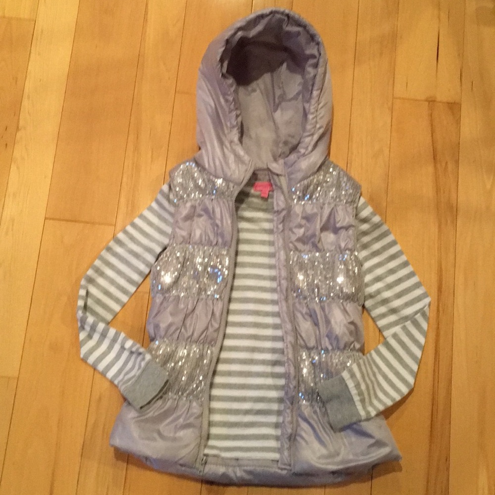 Gray/Silver Girls Hooded Vest & Long sleeve shirt